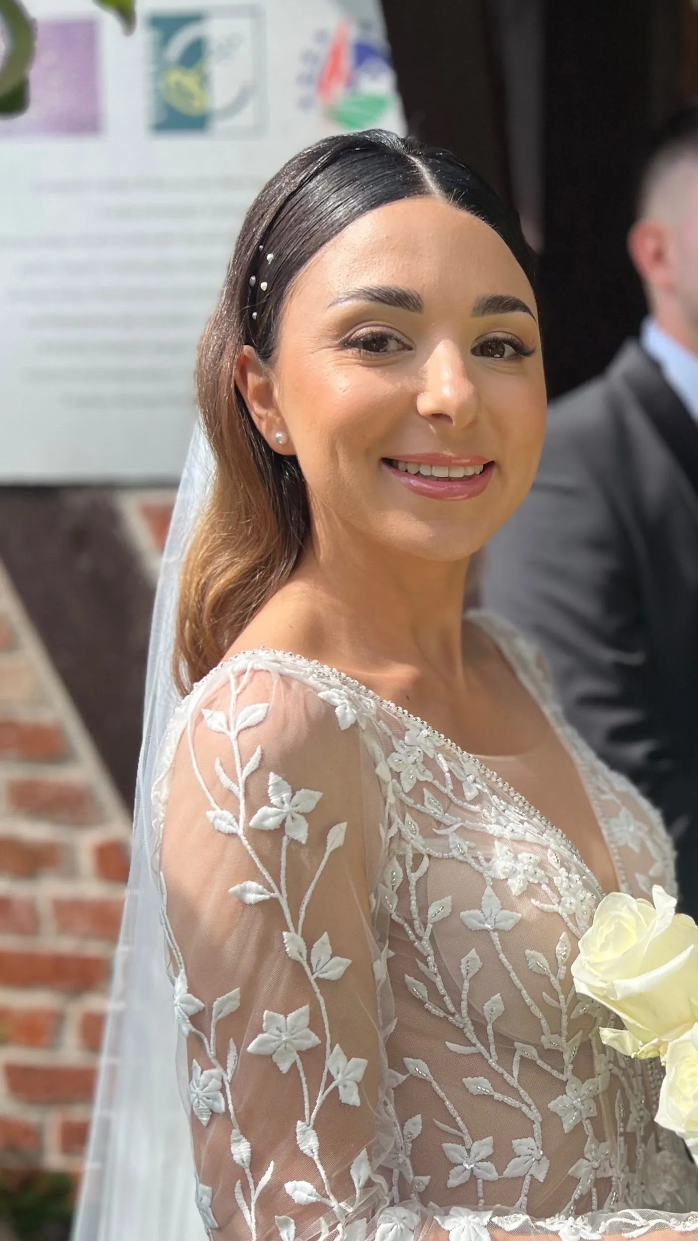 Bride with soft ombre brows on her wedding day